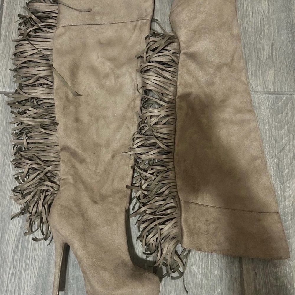 Fringe Tan Knee-High Women's Boots